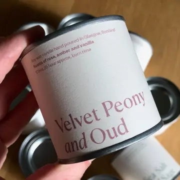 Velvet Peony & Oud Soy Wax Candle Tin